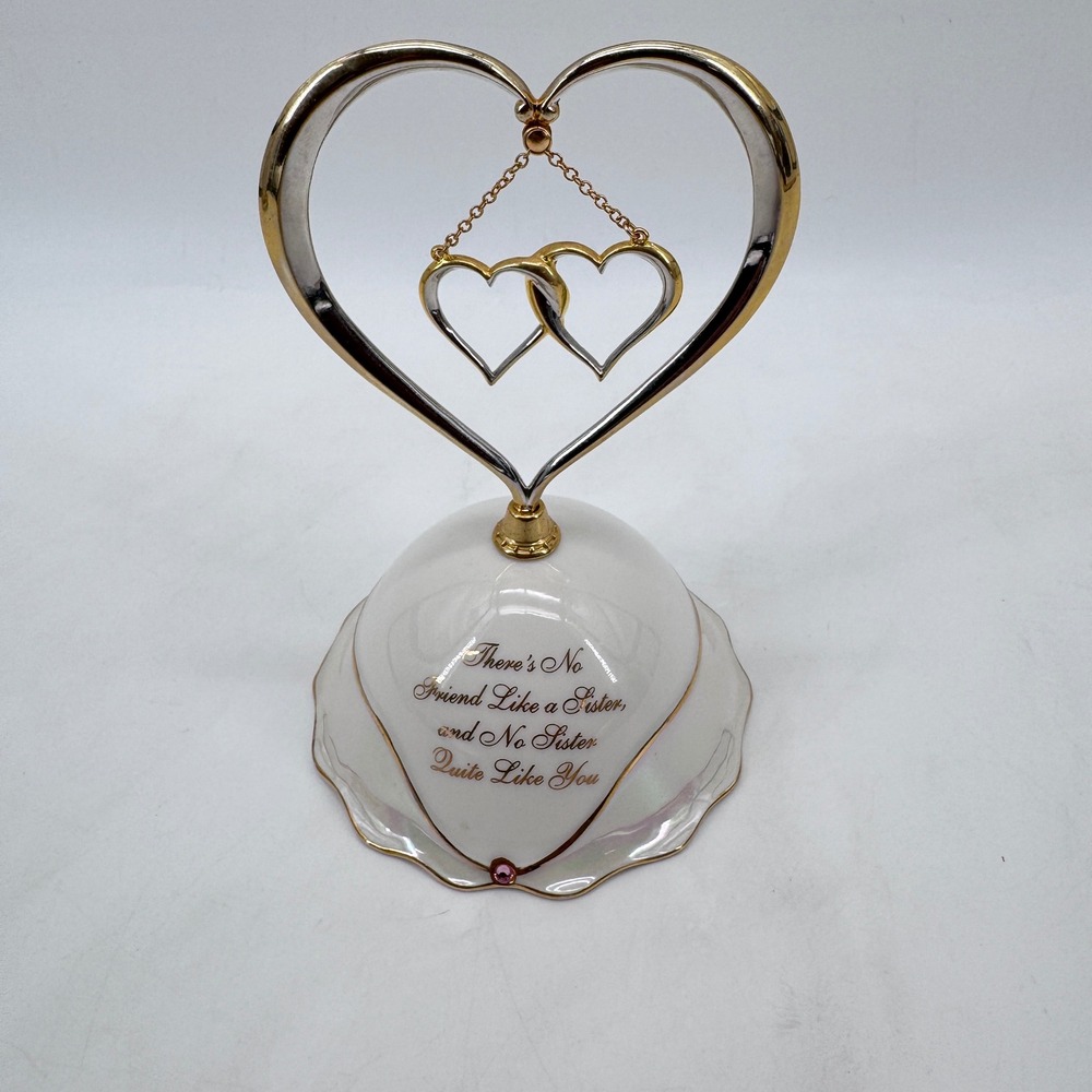 Ardleigh Elliott A Sister Like You Musical Figurine White Gold Porcelain Heart